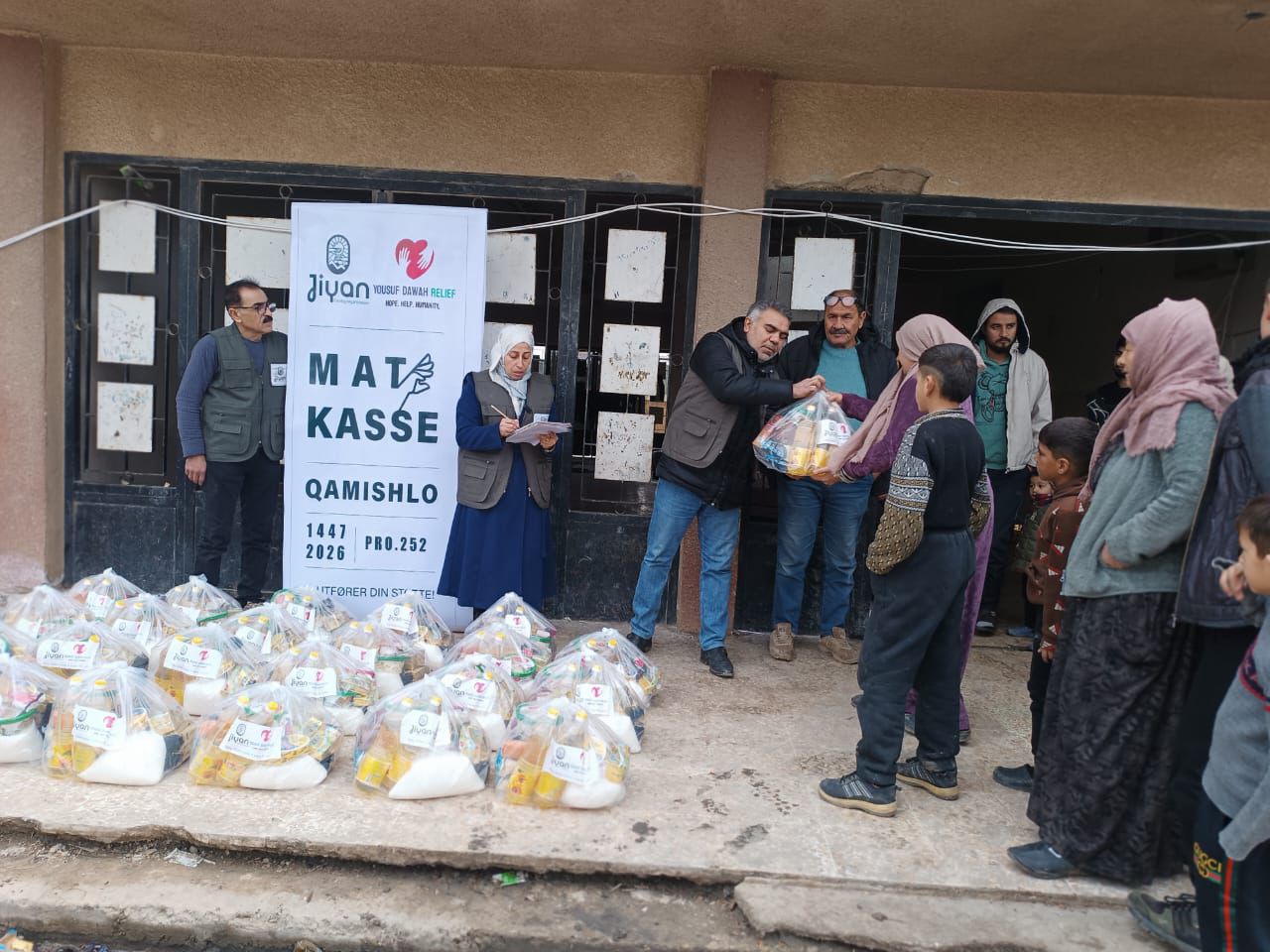 kurdish-group1 (12).jpeg